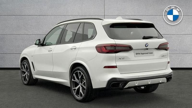 Used BMW X5 M Sport 282 HP (207 kW) 2021 White SUV