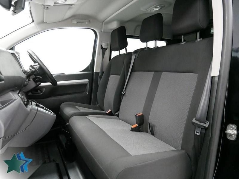 Used Vauxhall Vivaro Elite 145 HP (106 kW) 2022 Black MPV