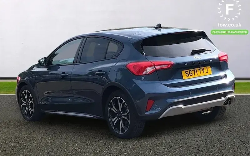 Used Ford Focus Active X 125 HP (91 kW) 2021 Blue Hatchback
