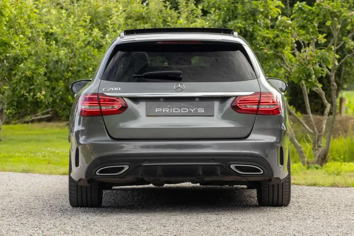 Used Mercedes C200 AMG line 2020 Grey Estate