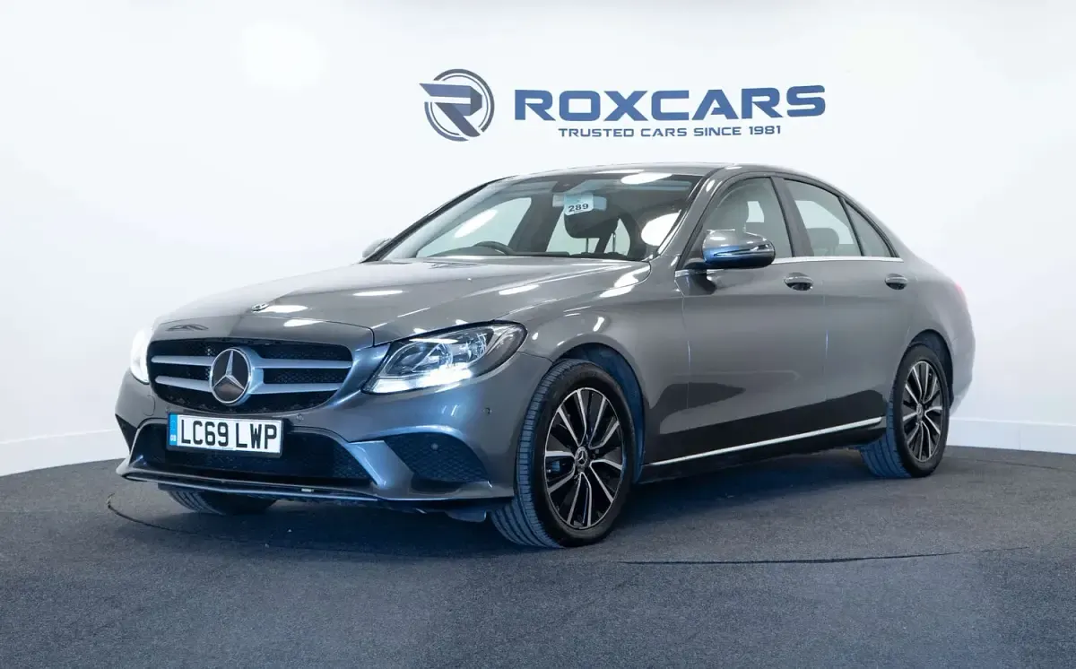 Used Mercedes C180 SE 156 HP (114 kW) 2019 Grey Sedan