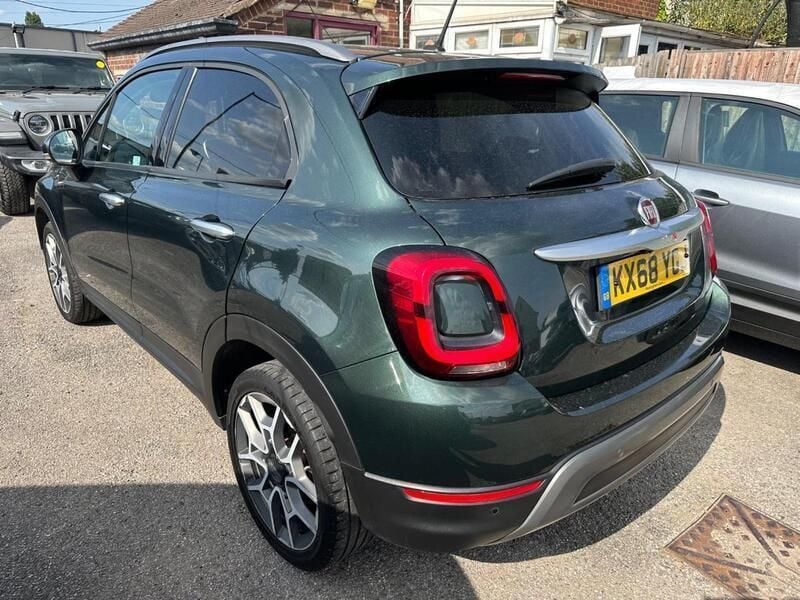 Green Used 2018 Fiat 500X Cross SUV | £10,995 (A bit pricey) - Image 1/4