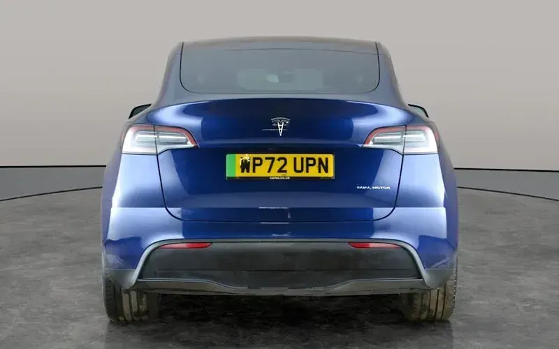 Used Tesla Model Y Long Range AWD 378 kW (514 HP) 2022 Blue SUV