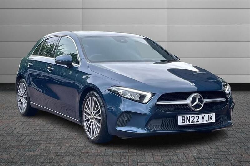 Denim blue Used 2022 Mercedes A200 Executive Hatchback | £22,750 (Fair price) - Image 1/4