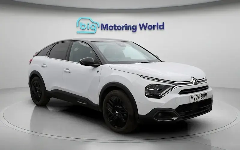 Usado Citroën e-C4 100 kW (136 HP) 2024 Branco Citadino