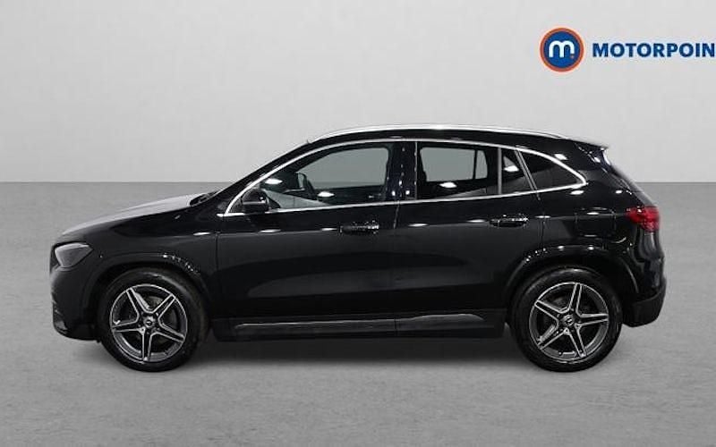 Usado Mercedes GLA200 Executive 163 HP (119 kW) 2026 SUV