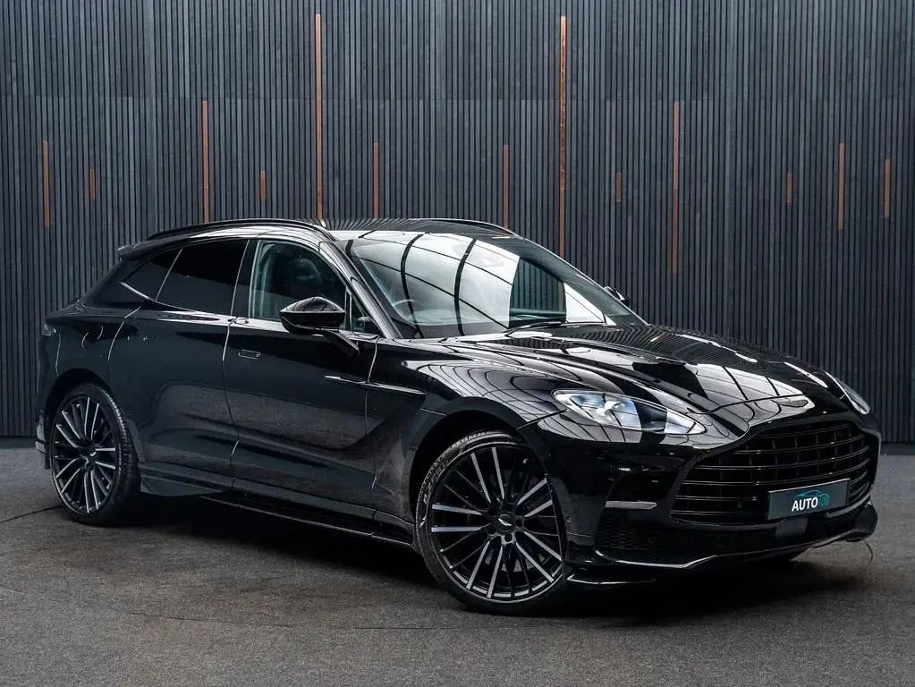 Used Aston Martin DBX 2022 Black SUV