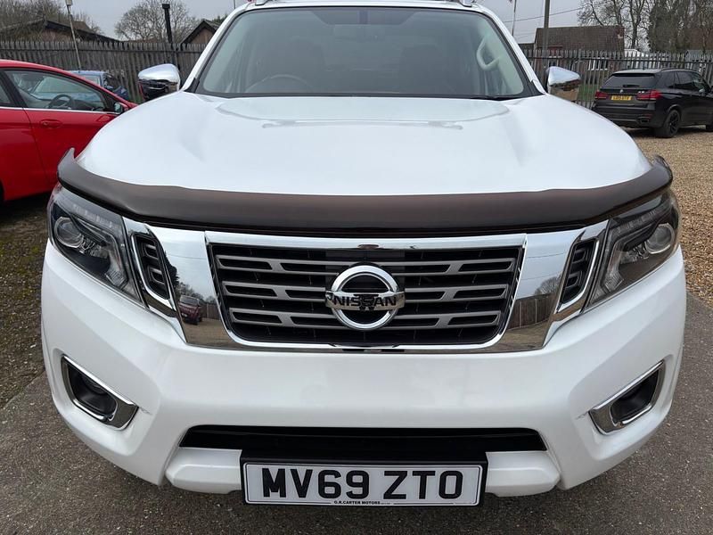 Used Nissan Navara Tekna 2019 White Pickup
