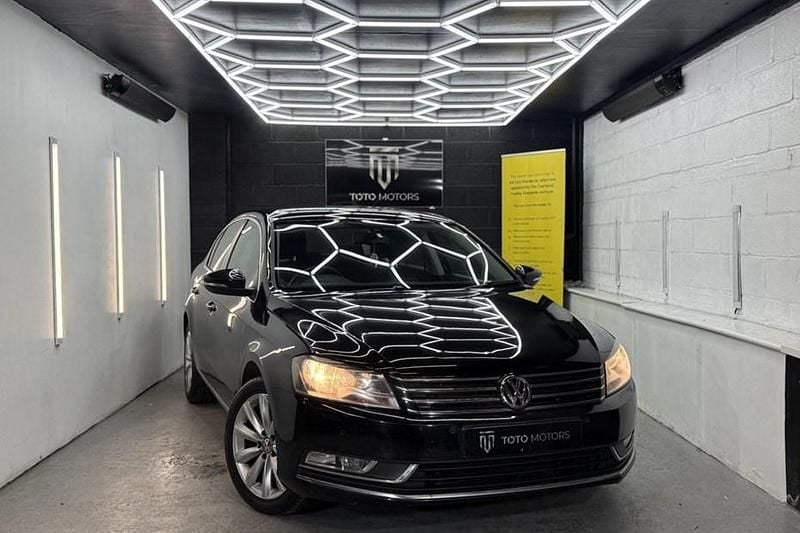Black Used 2013 VW Passat Highline Sedan | £3,500 (Good price) - Image 1/1