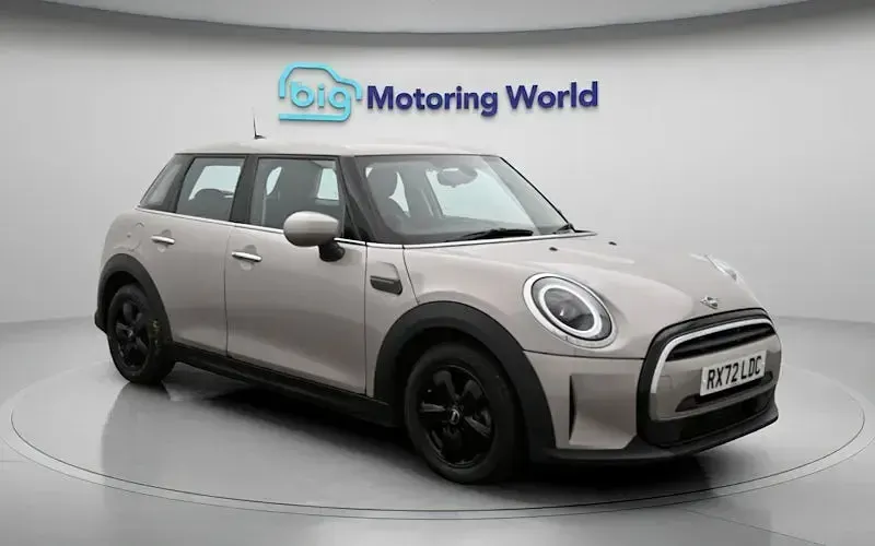 Used Mini Cooper Classic 136 HP (100 kW) 2022 Grey Hatchback