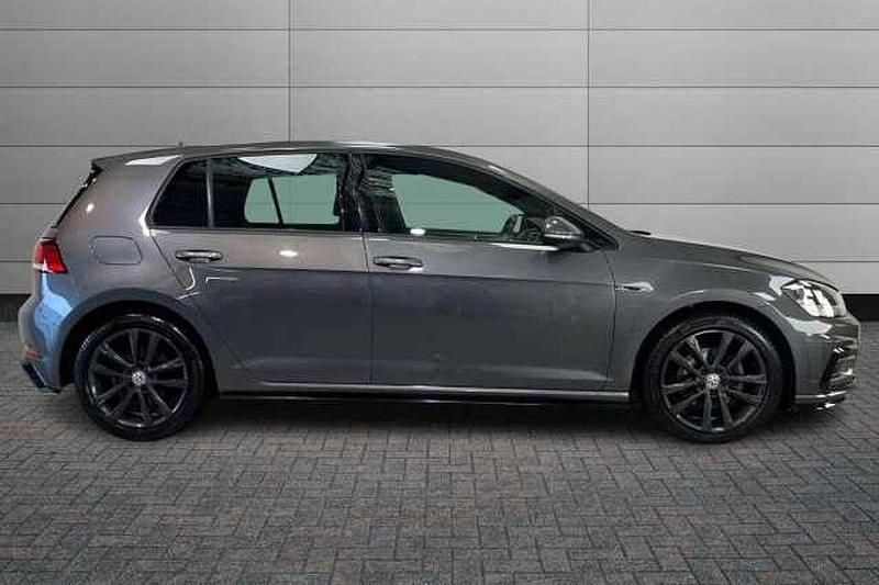 Used VW Golf VII R-line 150 HP (110 kW) 2019 Indium grey Hatchback