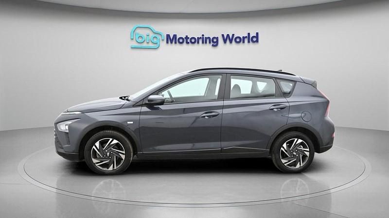 Used Hyundai Bayon SE 100 HP (73 kW) 2023 Grey SUV