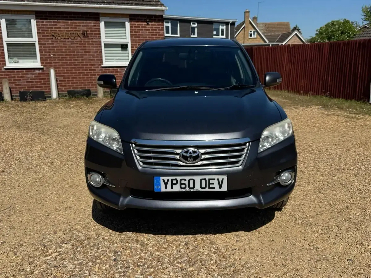 Used Toyota RAV4 150 HP (110 kW) 2010 Grey SUV