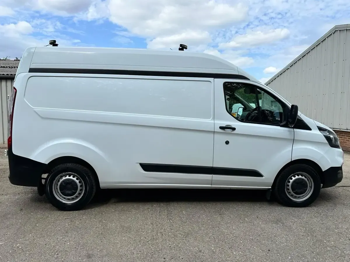 Used Ford Transit Custom 130 HP (95 kW) 2019 White Van