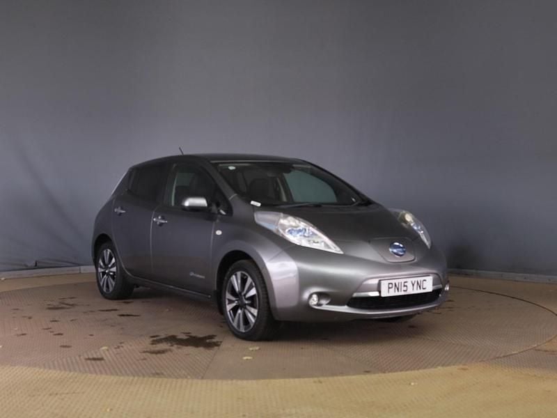 Grey Used 2015 Nissan Leaf Tekna Hatchback | £3,290 (Good price) - Image 1/4