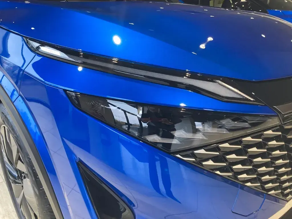 Used Nissan Qashqai Tekna 2025 Magnetic blue SUV