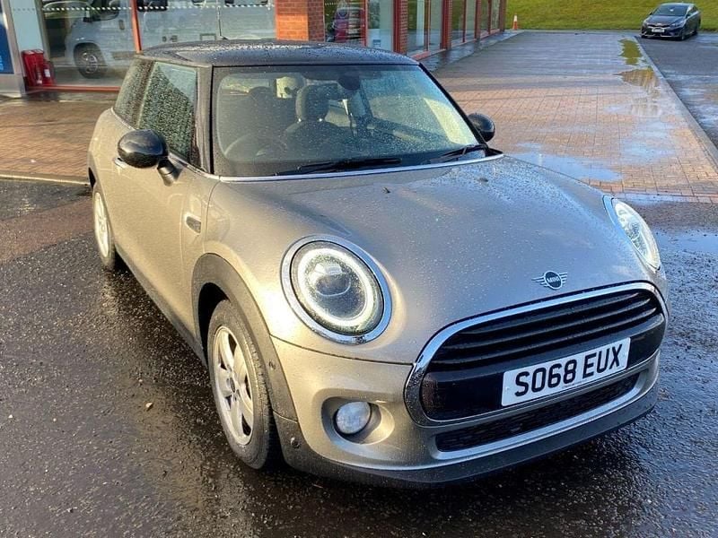 Used Mini Cooper Hatch 2018 Silver Hatchback