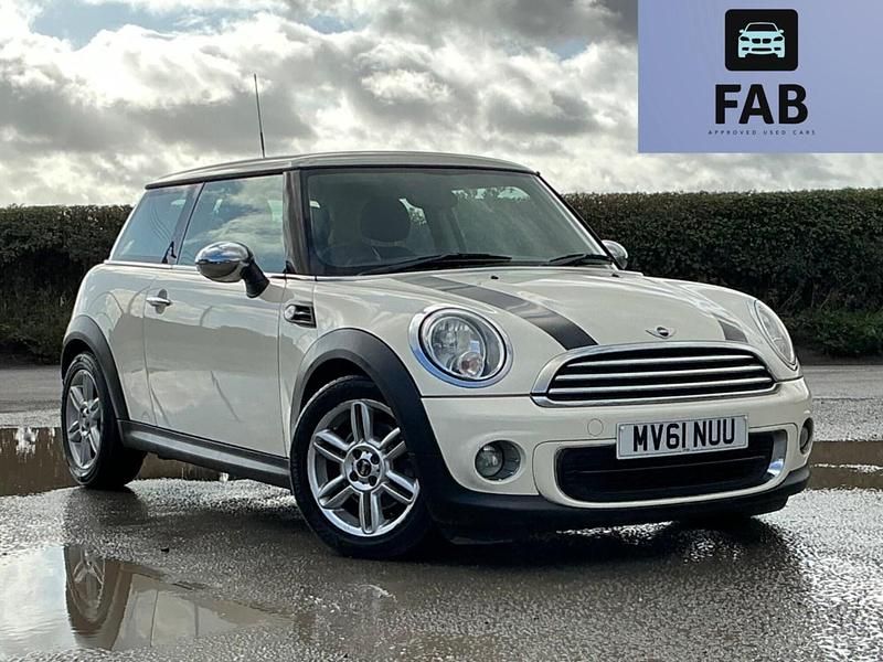 White Used 2011 Mini ONE Hatch Hatchback | £3,490 (Fair price) - Image 1/3