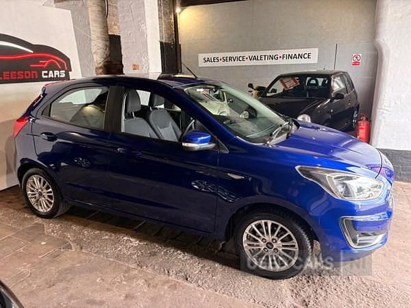 Used Ford Ka Plus Zetec 70 HP (51 kW) 2019 Blue Hatchback