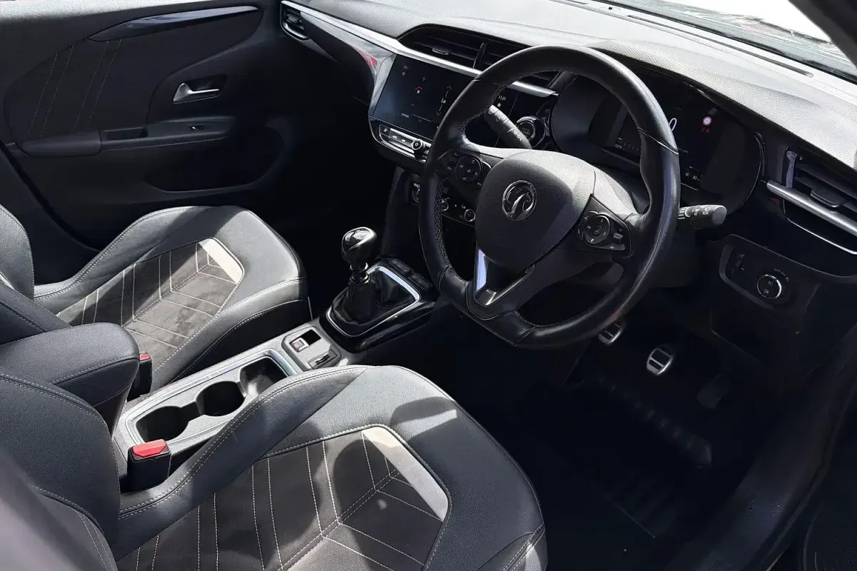 Used Vauxhall Corsa Ultimate 100 HP (73 kW) 2023 Black Hatchback