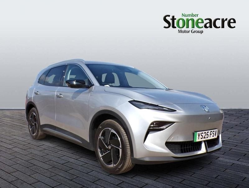 Silver Used 2025 MG MG5 EV Trophy Estate | £22,495 - Image 1/4