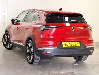 Used Renault Symbioz Techno 140 HP (102 kW) 2025 Red SUV
