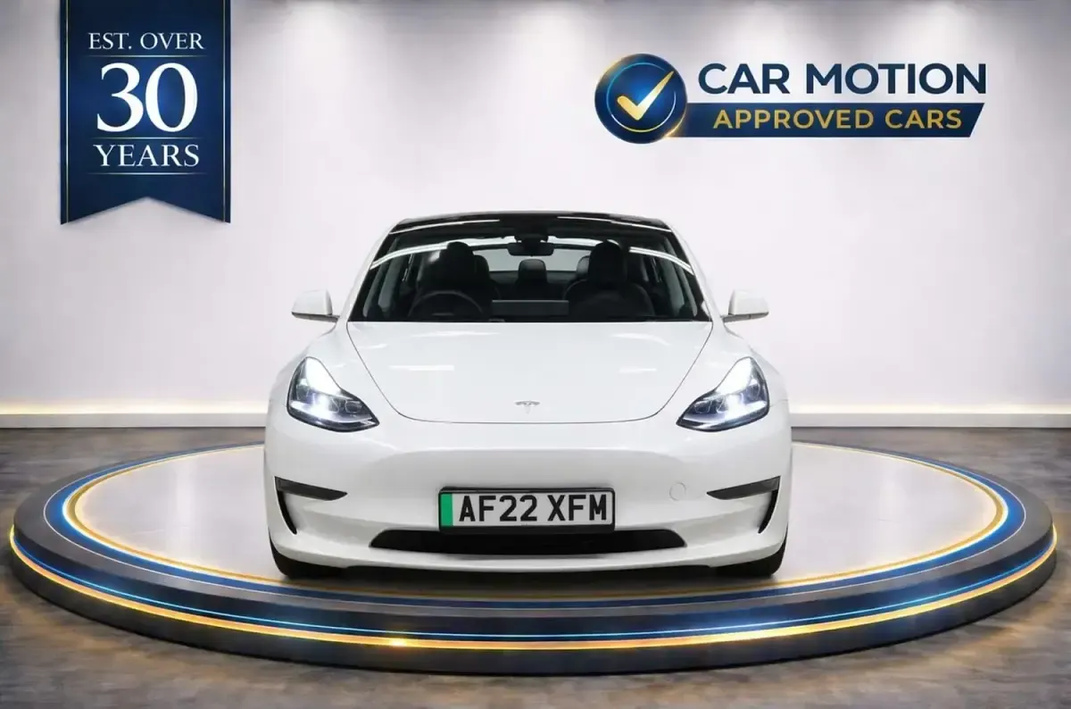 Używany Tesla Model 3 Long Range AWD 366 kW (498 KM) 2022 Biały Sedan/Limuzyna