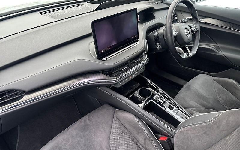 Used Skoda Enyaq iV SportlinePlus 210 kW (286 HP) 2025 SUV