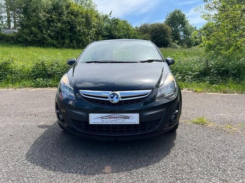 Used Vauxhall Corsa Excite 75 HP (55 kW) 2014 Black Hatchback
