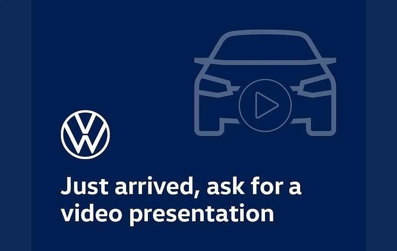 Used VW Golf VIII Edition 128 HP (94 kW) 2023 White Hatchback