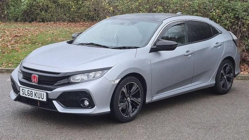 Silver Used 2018 Honda Civic SR Hatchback | £10,700 (Fair price) - Image 1/4