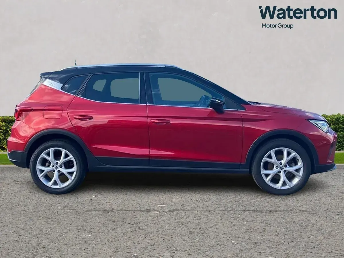 Used Seat Arona FR 110 HP (80 kW) 2023 Red SUV