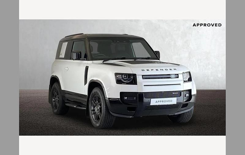 Used Land Rover Defender Dynamic 250 HP (183 kW) 2022 White SUV