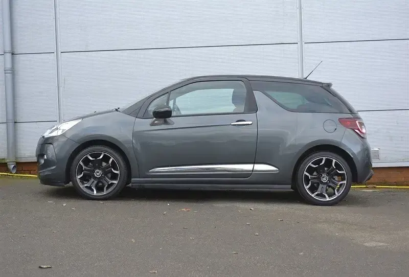 Used Citroën DS3 120 HP (88 kW) 2013 Grey Hatchback