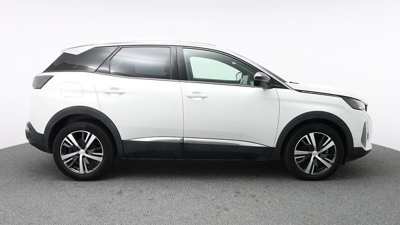 Second-hand Peugeot 3008 Allure+ 134 CP (98 kW) 2024 Alb SUV