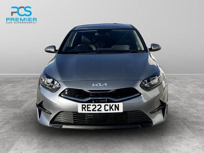 Used Kia Ceed 158 HP (116 kW) 2022 Silver Hatchback