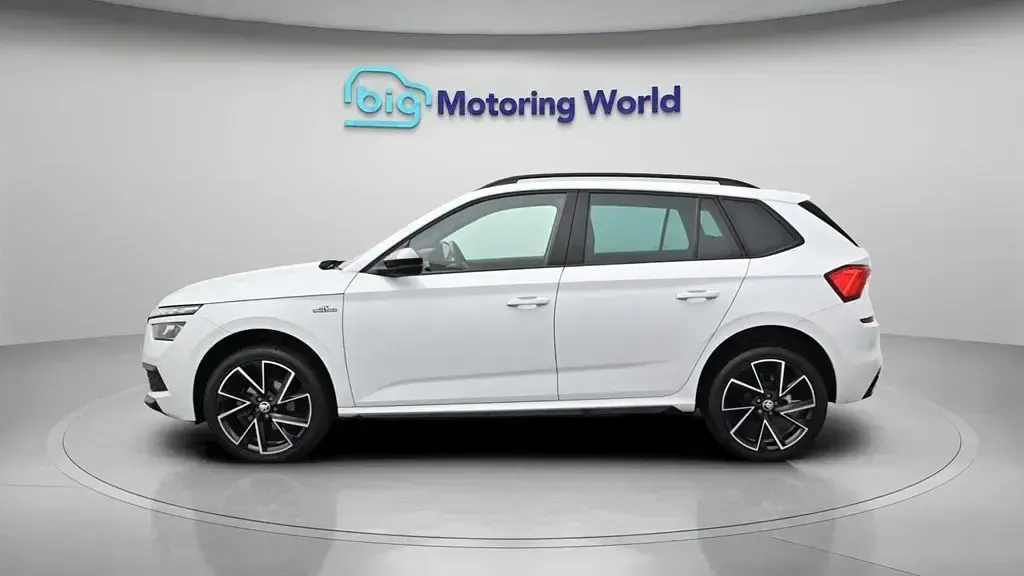 Usado Skoda Kamiq Monte Carlo 150 HP (110 kW) 2023 Branco SUV