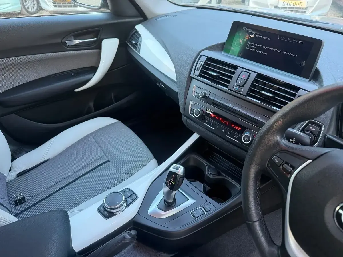 Used BMW 116 2015 Green Hatchback