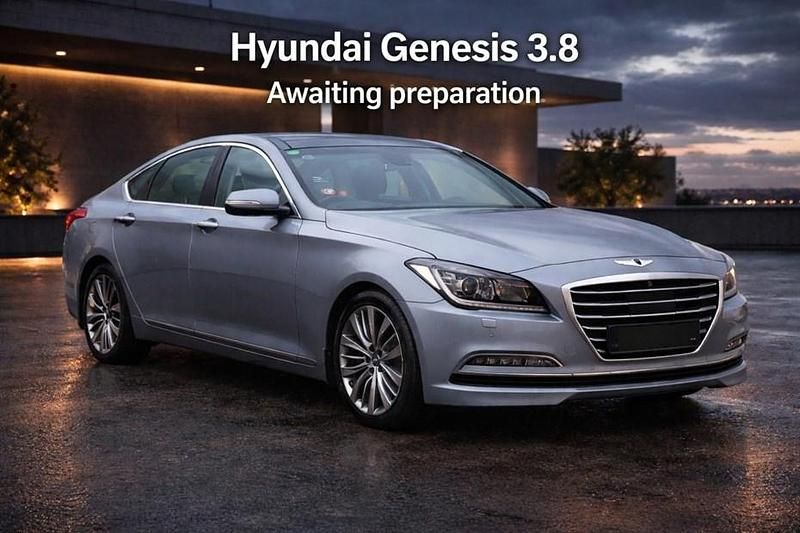 Used Hyundai Genesis 311 HP (228 kW) 2015 Silver Sedan
