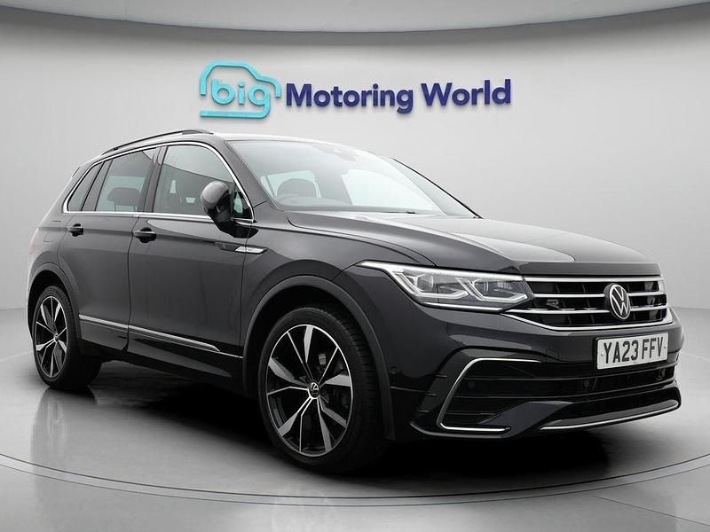 Black Used 2023 VW Tiguan R-line SUV | £21,700 (Good price) - Image 1/4