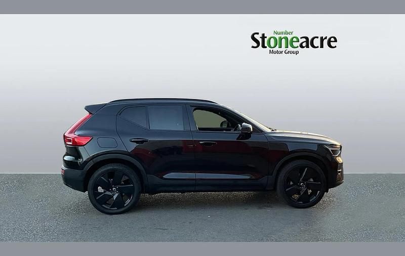 Used Volvo XC40 Plus 194 HP (142 kW) 2025 Black SUV