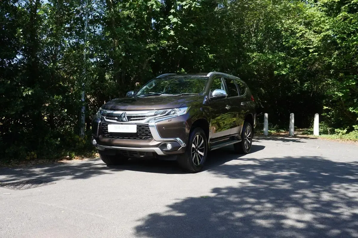 Used Mitsubishi Shogun 178 HP (130 kW) 2021 Bronze SUV