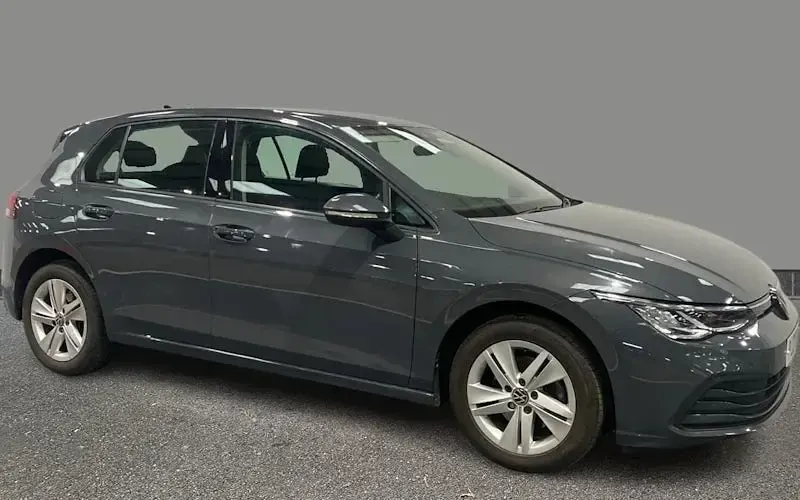 Used VW Golf VIII Life 150 HP (110 kW) 2023 Hatchback