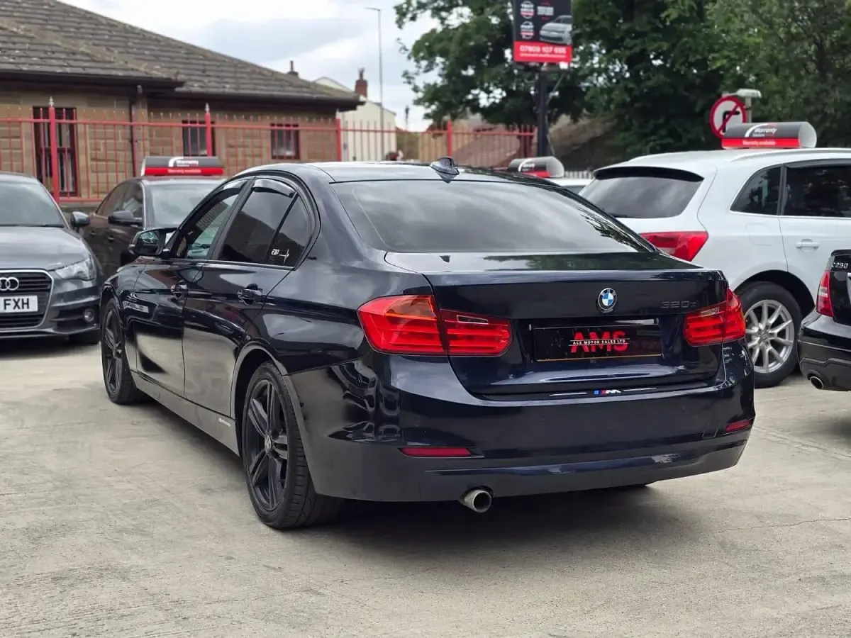 Used BMW 320 Efficient Dynamics 2013 Blue Sedan