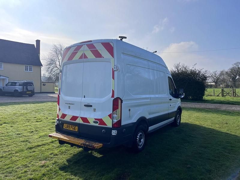 Used Ford Transit 130 HP (95 kW) 2019 White Van