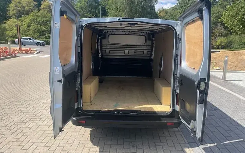 Used Renault Trafic Business 131 HP (96 kW) 2023 Grey MPV