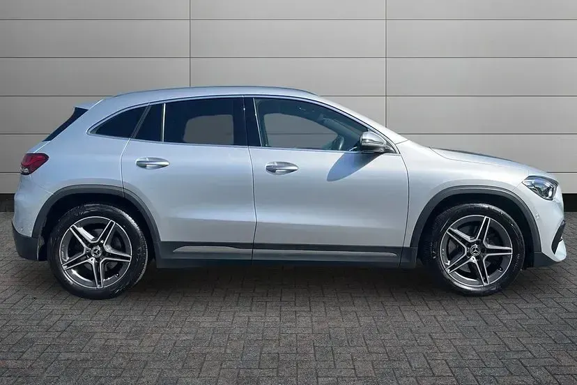 Used Mercedes GLA250 AMG line 221 HP (162 kW) 2020 Iridium silver SUV