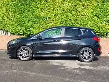 Używany Ford Fiesta ST-Line 100 KM (73 kW) 2023 Czarny Hatchback