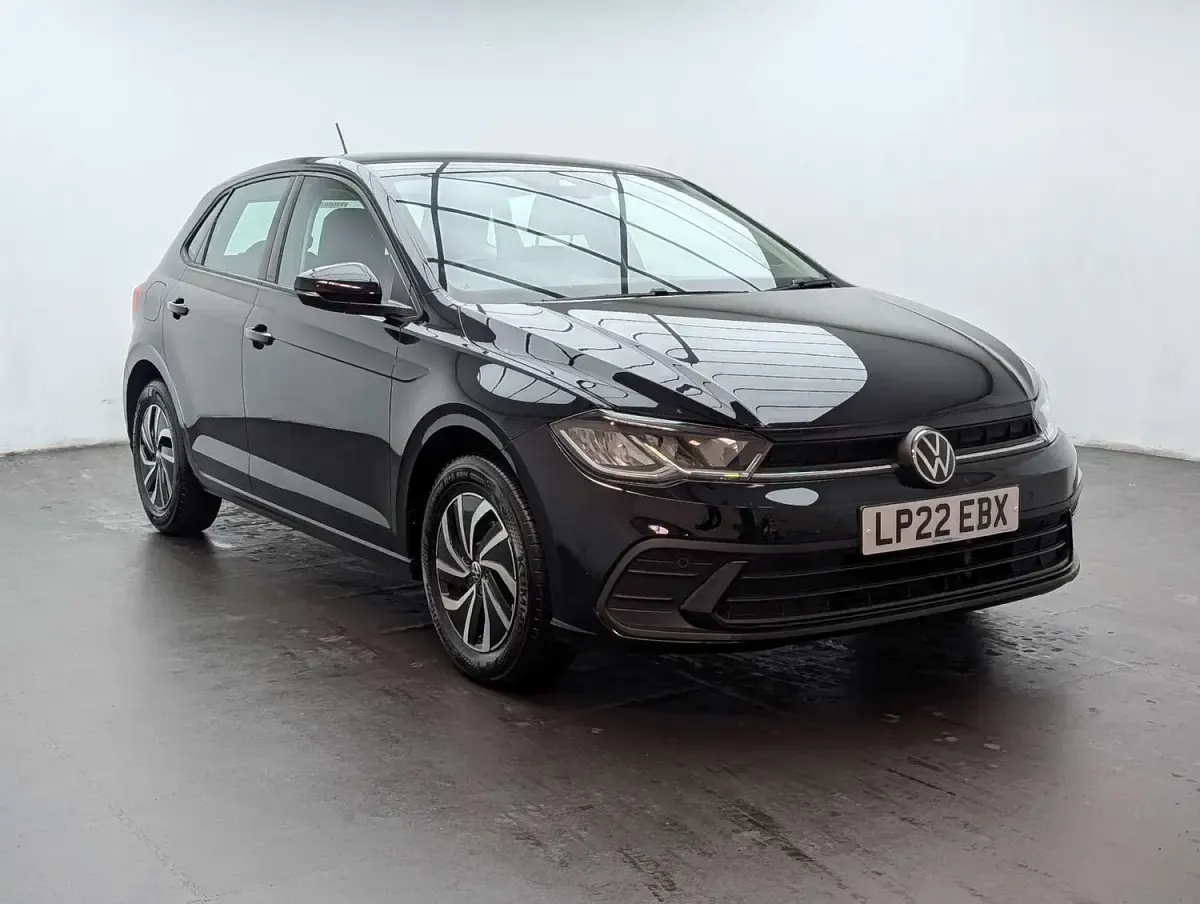 Used VW Polo Life 95 HP (69 kW) 2022 Black Hatchback