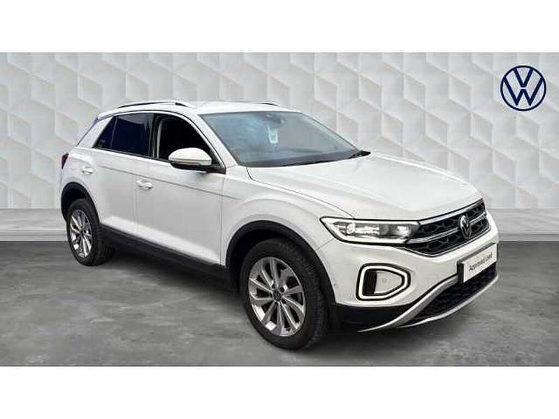 White Used 2022 VW T-Roc Style SUV | £17,575 (Fair price) - Image 1/4